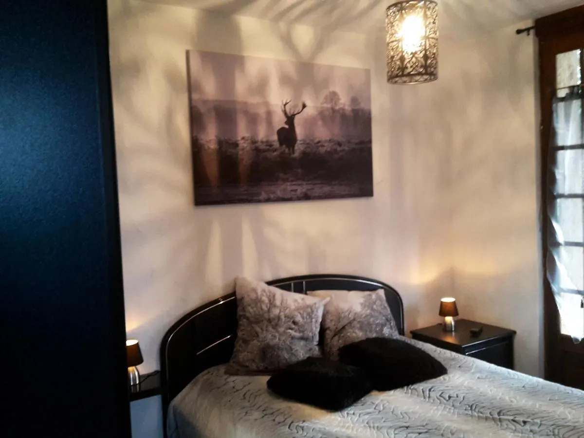Appartement Cosy A Villeneuve Avec Jardin Prive فرنسا